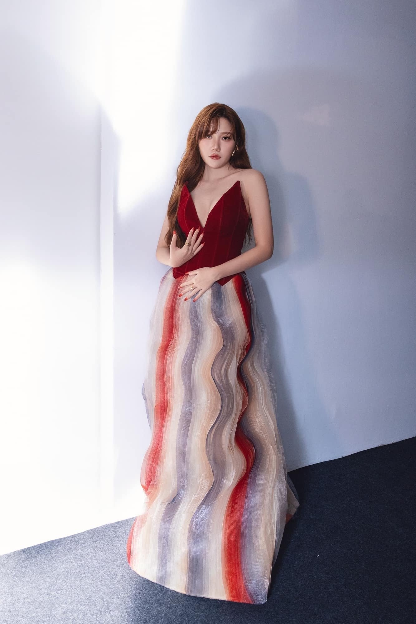 Sao Vi T Minh Tuy T G I C M Tu I U Huy N Lizzie Khoe D Ng V I Bikini