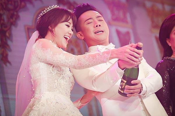 Không thể nhịn cười khi xem ảnh này ở đám cưới Trấn Thành - Hari Won - Ảnh 1.