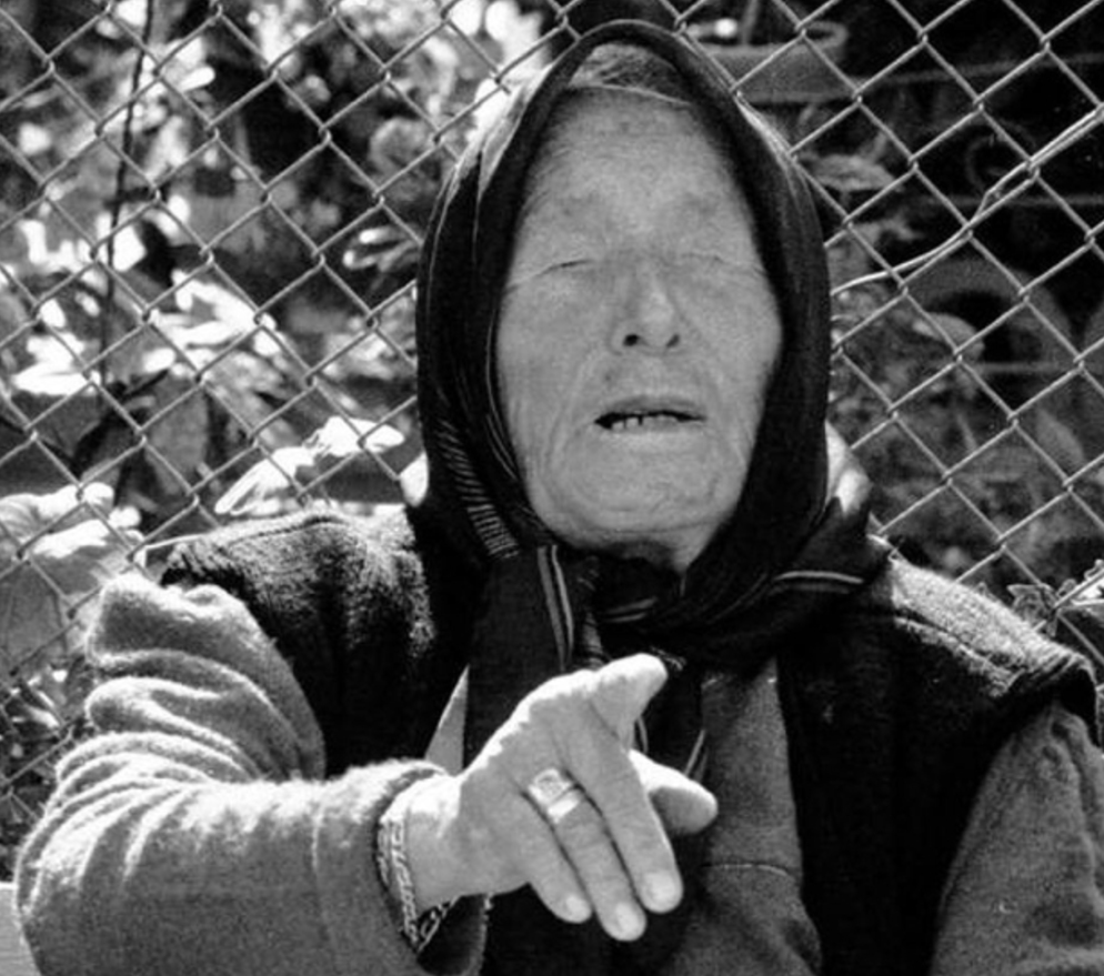 Vận mệnh đáng sợ của Trái Đất theo tiên tri của Nostradamus - Ảnh 6. Vận mệnh đáng sợ của Trái Đất theo tiên tri của Nostradamus - Ảnh 6.