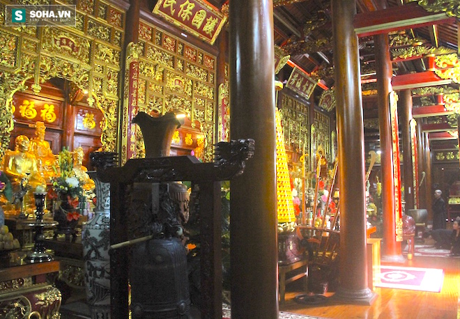Những pho tượng dát vàng trong đền thờ độc đáo bậc nhất Việt Nam - Ảnh 30.