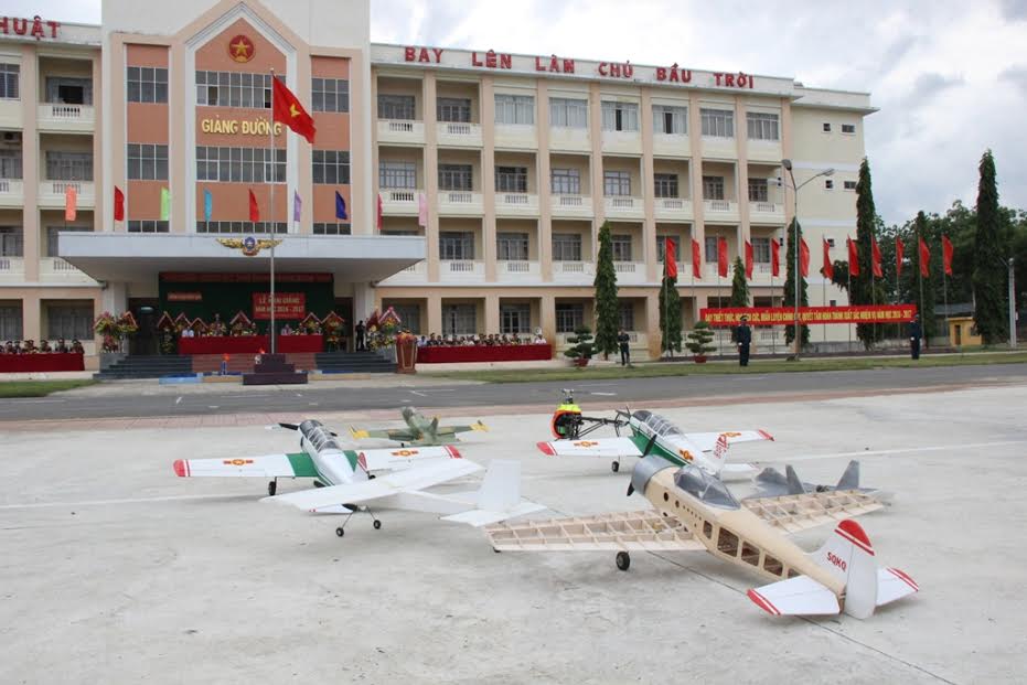 Trường Sĩ quan Không quân khai giảng năm học 2016-2017 - Ảnh 2. Trường Sĩ quan Không quân khai giảng năm học 2016-2017 - Ảnh 2.