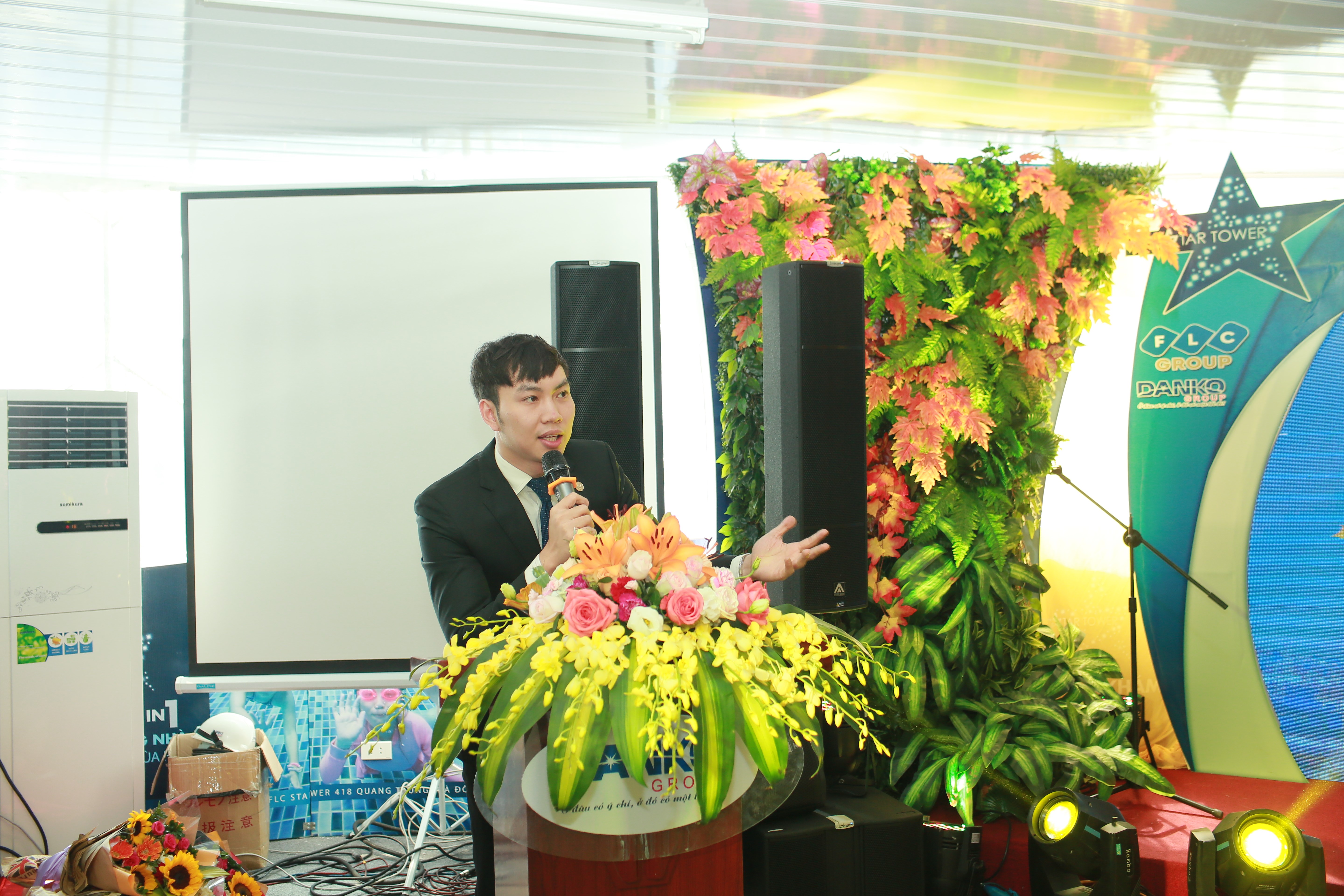 Mua FLC Star Tower: nhận trọn bộ Apple – trúng Honda City - Ảnh 3. Mua FLC Star Tower: nhận trọn bộ Apple – trúng Honda City - Ảnh 3.