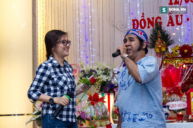 Cận cảnh tiệc giỗ Tổ của nghệ sĩ nghèo trong showbiz Việt - Ảnh 9.