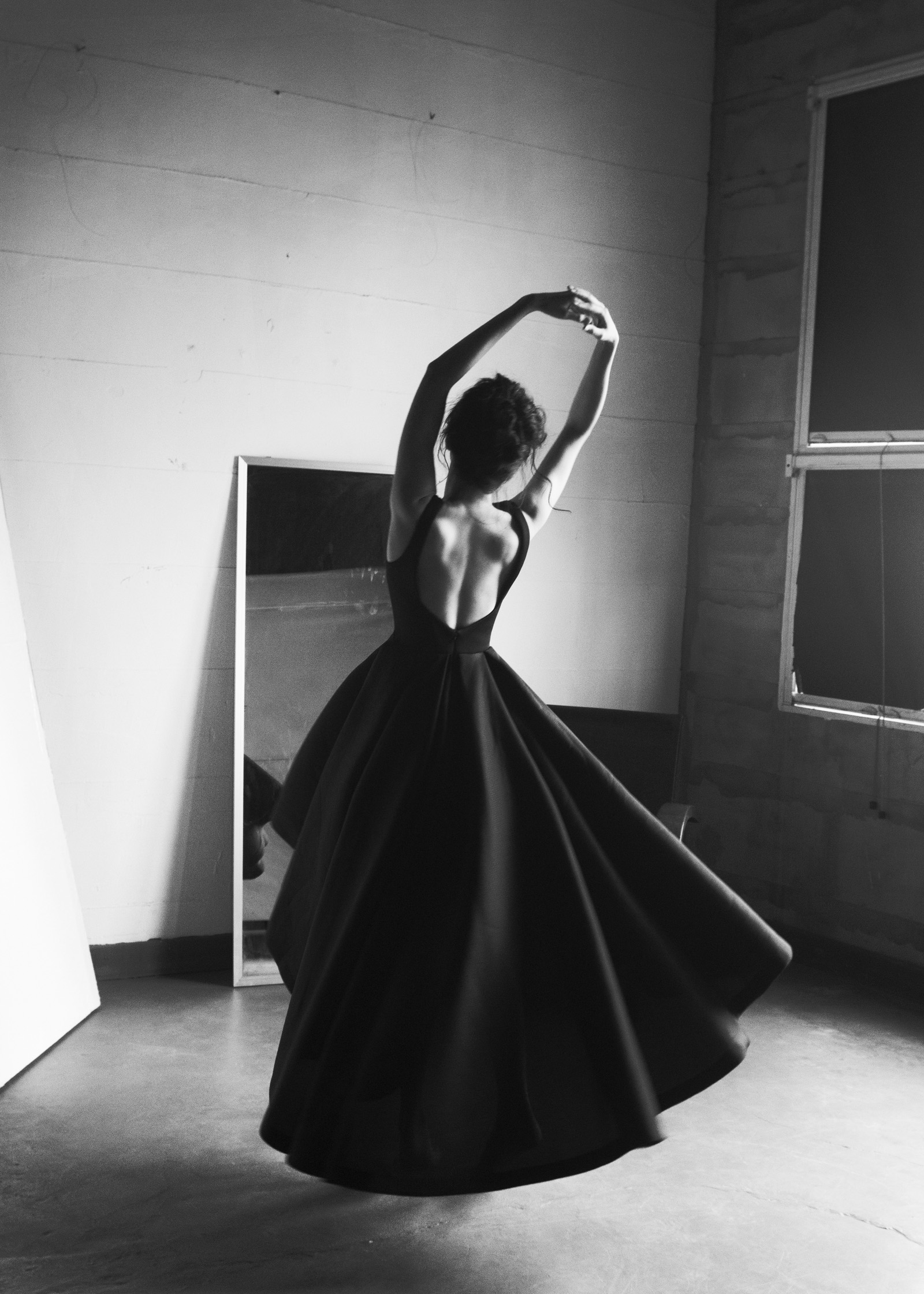 Bị chê diễn xuất đơ, bạn gái Cường Đô la tung ảnh gợi cảm - Ảnh 6. Bị chê diễn xuất đơ, bạn gái Cường Đô la tung ảnh gợi cảm - Ảnh 6.