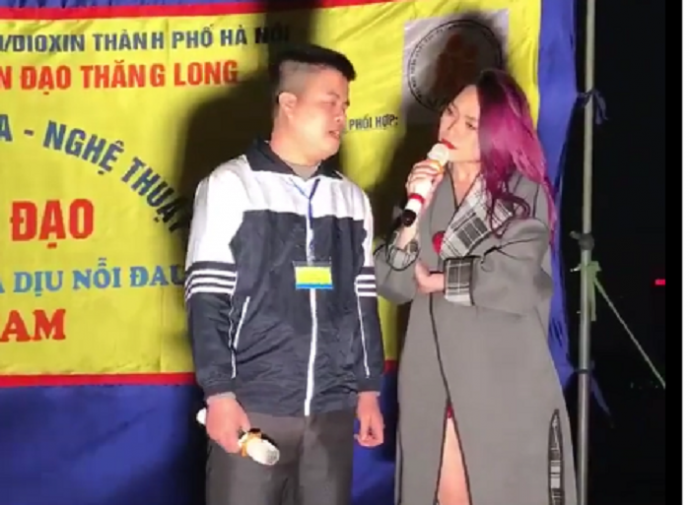 Thư gửi Mỹ Tâm: Làm gì để người mù không phải ăn mày tình thương? - Ảnh 1. Thư gửi Mỹ Tâm: Làm gì để người mù không phải ăn mày tình thương? - Ảnh 1.