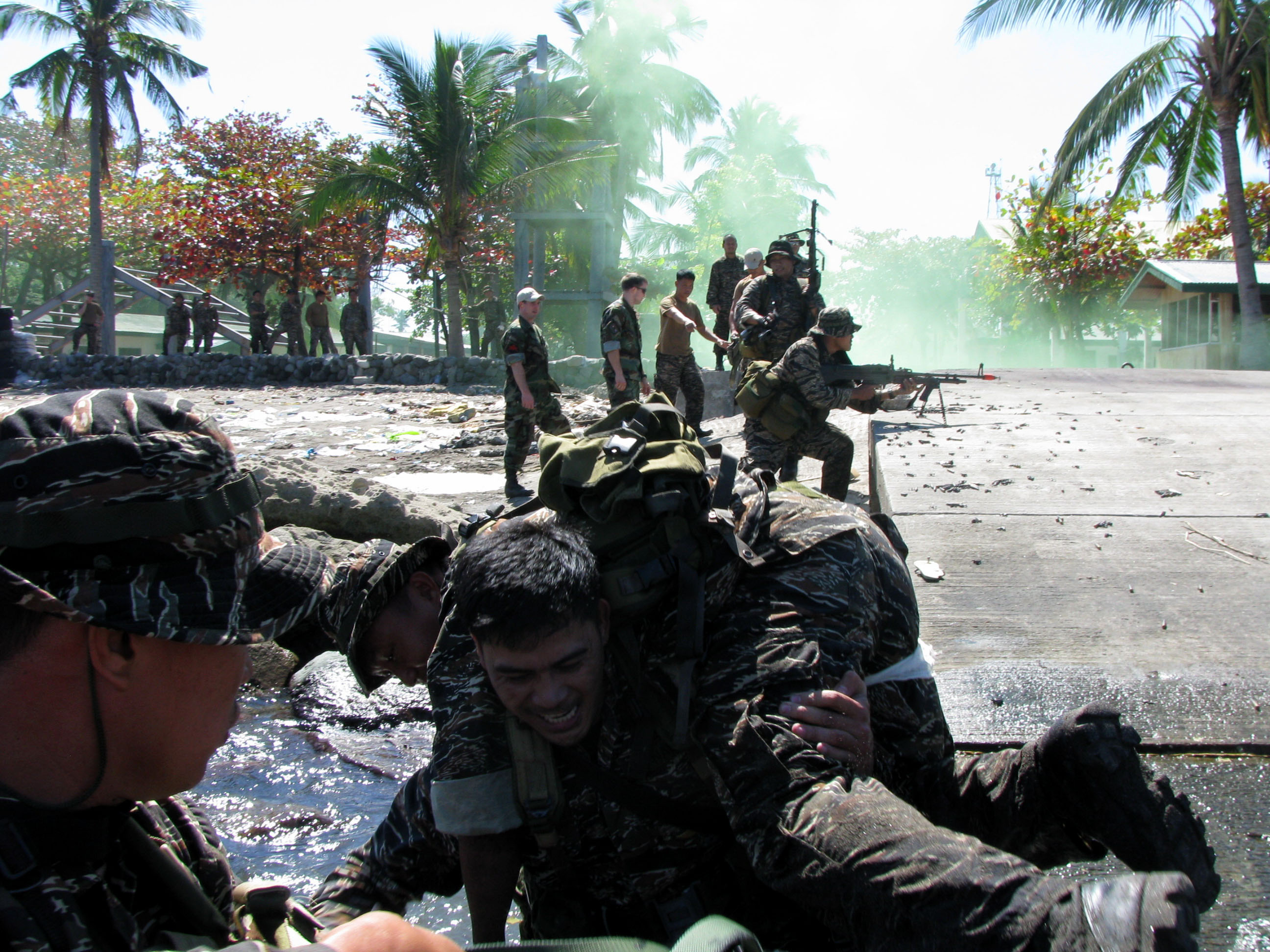 Vì sao Mỹ dần đánh mất hai đồng minh thân cận vào tay nước khác? - Ảnh 2. Vì sao Mỹ dần đánh mất hai đồng minh thân cận vào tay nước khác? - Ảnh 2.