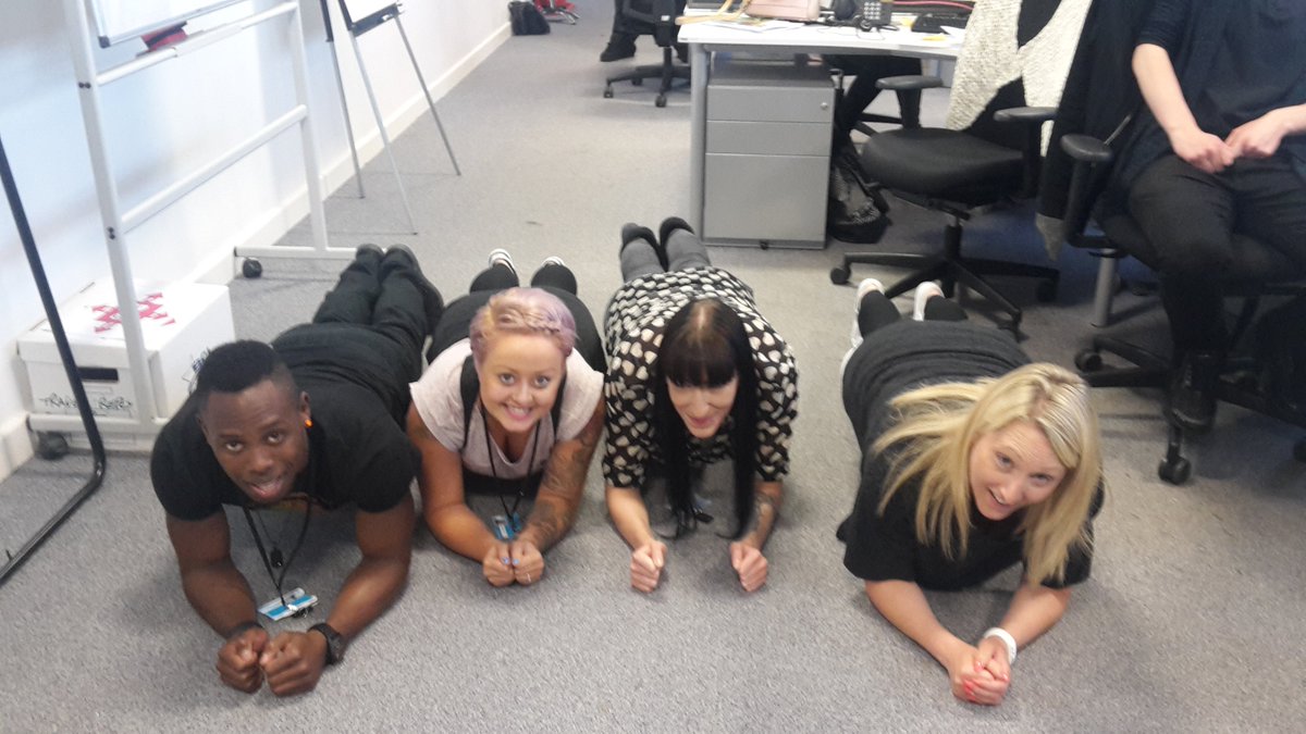 Bí mật về Plank, bài tập đang sôi sục từ phòng gym tới công sở - Ảnh 18. Bí mật về Plank, bài tập đang sôi sục từ phòng gym tới công sở - Ảnh 18.