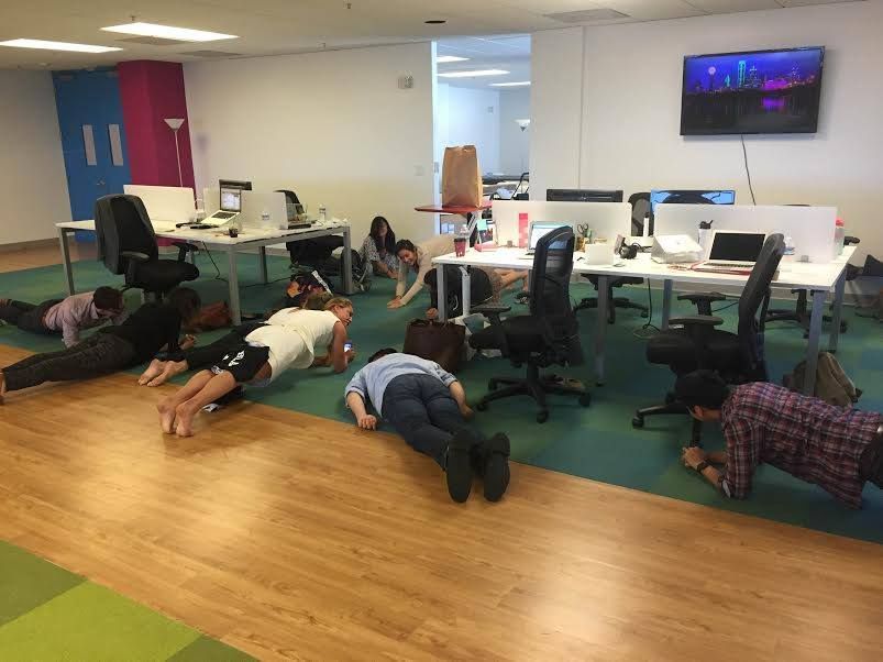 Bí mật về Plank, bài tập đang sôi sục từ phòng gym tới công sở - Ảnh 23. Bí mật về Plank, bài tập đang sôi sục từ phòng gym tới công sở - Ảnh 23.