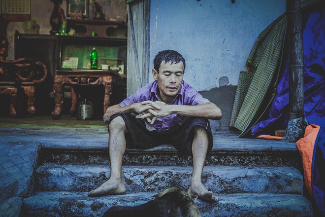 Cuộc sống khốn khổ của hai cụ già gần trăm tuổi - Ảnh 11. Cuộc sống khốn khổ của hai cụ già gần trăm tuổi - Ảnh 11.