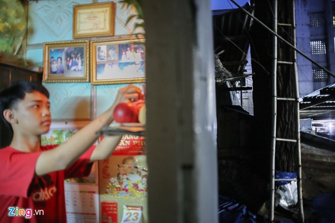 Cây trăm tuổi mọc trong nhà dân Sài Gòn - Ảnh 11.