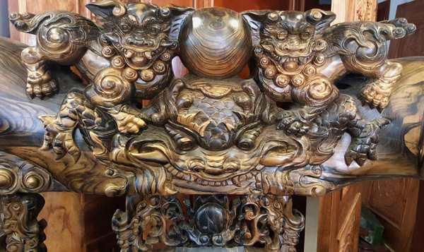 Chiêm ngưỡng vật phẩm tiền tỷ quý hiếm của giới nhà giàu Việt - Ảnh 2.