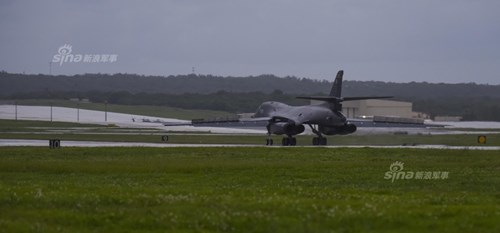 [ẢNH] Máy bay ném bom B-1B Lancer của Mỹ xuất hiện ở đảo Guam - Ảnh 2.