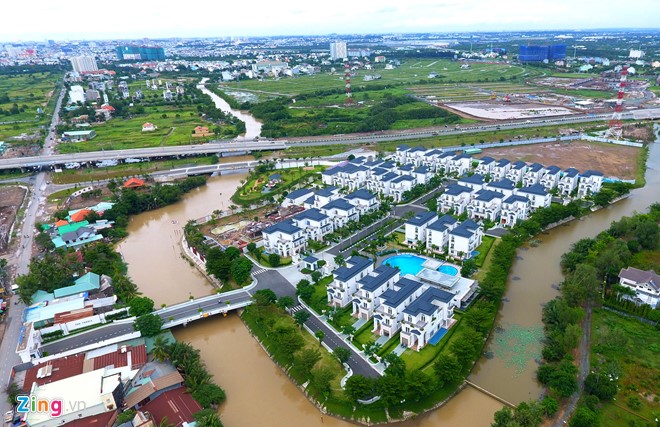 Những cung đường ở Sài Gòn dày đặc dự án bất động sản - Ảnh 6.