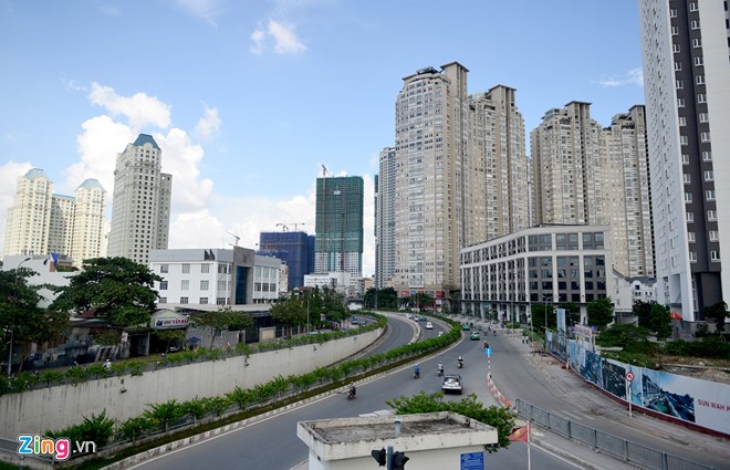 Những cung đường ở Sài Gòn dày đặc dự án bất động sản - Ảnh 9.