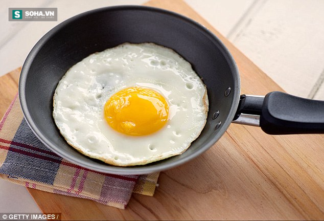 Ăn một quả trứng/ngày để phòng mắc căn bệnh gây tử vong thứ 3 trên thế giới - Ảnh 1.