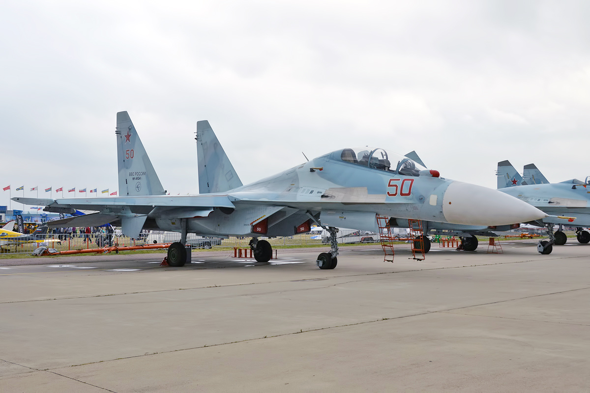 Bí mật tiêm kích Su-30: Những cuộc đối mặt trên Biển Đông - Ảnh 4. Bí mật tiêm kích Su-30: Những cuộc đối mặt trên Biển Đông - Ảnh 4.
