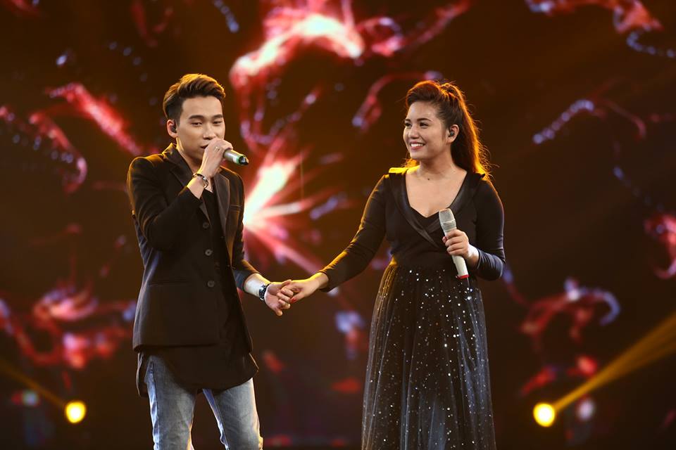 Thu Minh - Bằng Kiều vuốt ve thân mật trên ghế giám khảo - Ảnh 10. Thu Minh - Bằng Kiều vuốt ve thân mật trên ghế giám khảo - Ảnh 10.