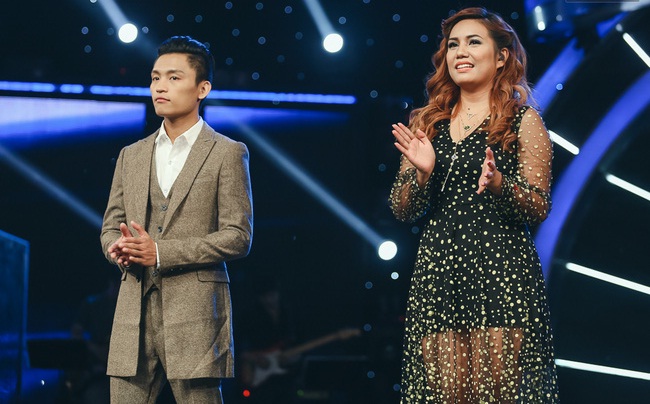 Vietnam Idol: MC Phan Anh trố mắt trước hành động lạ của Thu Minh - Ảnh 1.