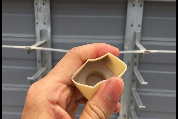 Cận cảnh những vết nứt tại dự án đường sắt trên cao Cát Linh - Hà Đông - Ảnh 9. Cận cảnh những vết nứt tại dự án đường sắt trên cao Cát Linh - Hà Đông - Ảnh 9.