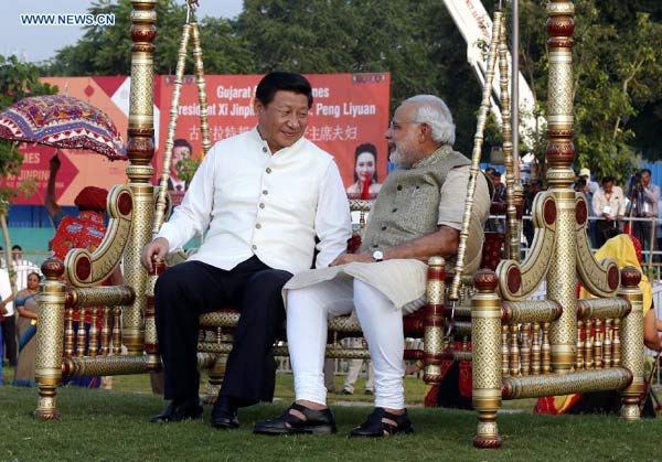Trung Quốc-Ấn Độ: Hơn 6 thập kỷ bất phân thắng bại, Voi đang dần vượt lên Rồng - Ảnh 2.