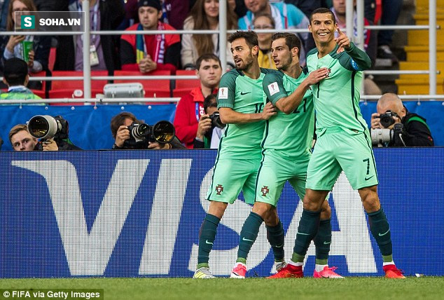 Ronaldo lên cơn điên, Bồ Đào Nha nhẹ nhàng hạ gục chủ nhà - Ảnh 6.