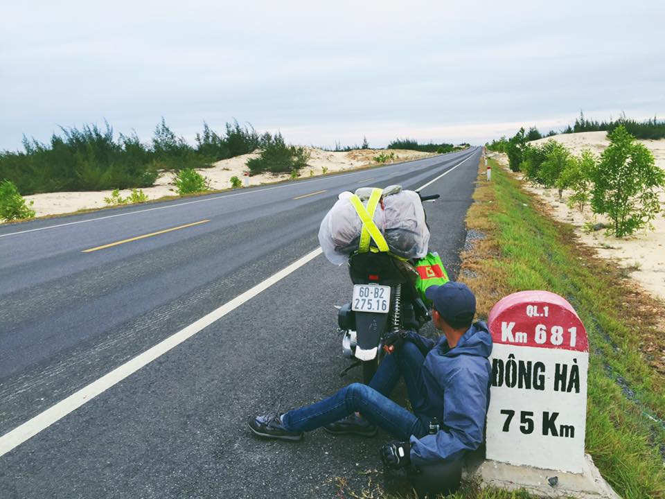 Chàng trai đi xuyên Việt 43 ngày: Sự thật khắc nghiệt sau mỗi bức ảnh đẹp - Ảnh 2. Chàng trai đi xuyên Việt 43 ngày: Sự thật khắc nghiệt sau mỗi bức ảnh đẹp - Ảnh 2.