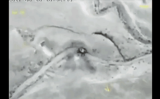 Cuộc dội bom của Nga đẩy IS đến ngày tàn: Hơn 200 lính chết tại trận, xe tăng nổ tung