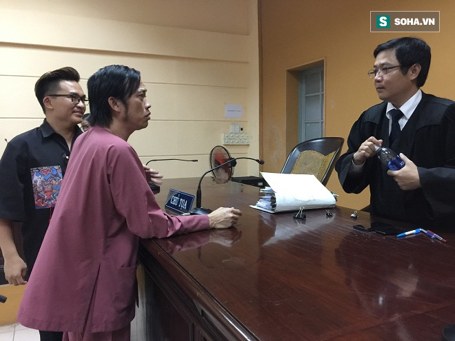 NSƯT Hoài Linh quan tâm và dự phiên xử sơ thẩm vụ Ngọc Trinh kiện Nhà hát kịch TPHCM - Ảnh 3.