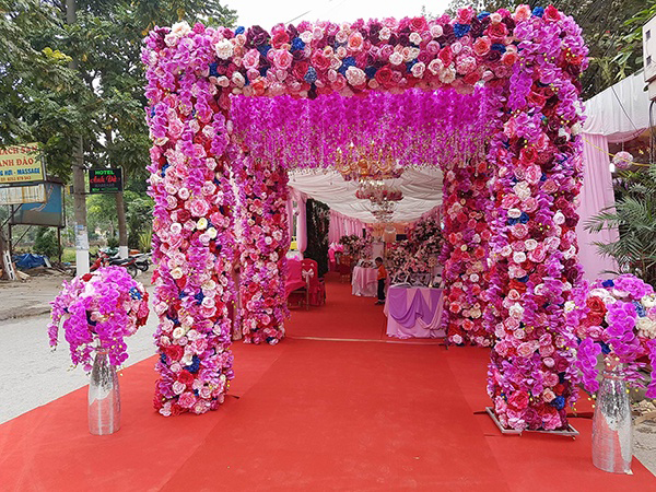 Cô dâu chi nửa tỉ tổ chức đám cưới lộng lẫy hàng đầu Lạng Sơn - Ảnh 1.