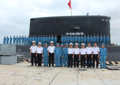 Lợi thế của Việt Nam khi tàu ngầm Kilo kết hợp với tên lửa Kalibr - Ảnh 1.
