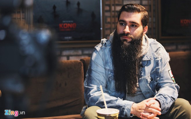 Đạo diễn Kong: ‘Tôi đã bán nhà ở Mỹ để đến Việt Nam sống’ - Ảnh 2. Đạo diễn Kong: ‘Tôi đã bán nhà ở Mỹ để đến Việt Nam sống’ - Ảnh 2.