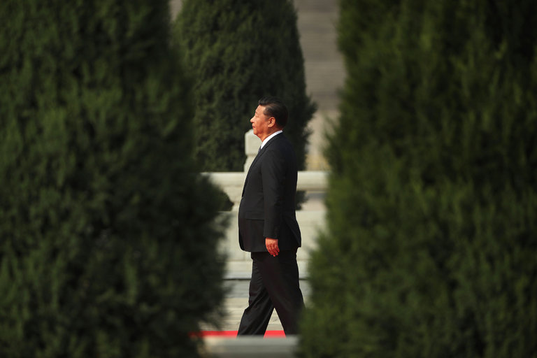 Cụm từ Tập Cận Bình nhắc 19 lần ở Bộ chính trị hé lộ nỗi lo lớn nhất của Trung Nam Hải - Ảnh 2. Cụm từ Tập Cận Bình nhắc 19 lần ở Bộ chính trị hé lộ nỗi lo lớn nhất của Trung Nam Hải - Ảnh 2.