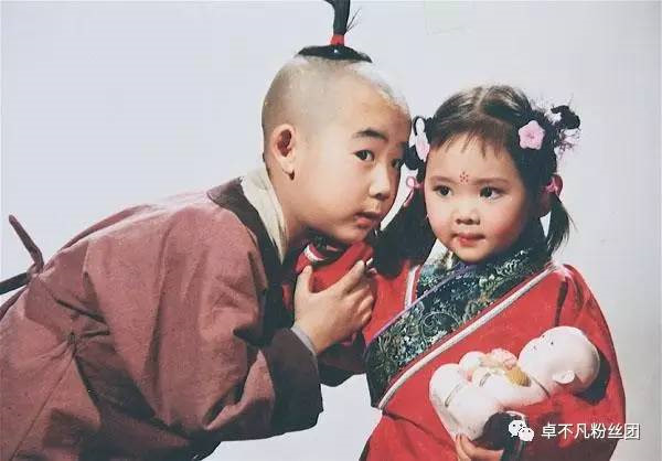 Chuyện làng sao - Thần đồng diễn xuất của Trung Quốc: 5 tuổi thành danh, 29 tuổi chết trong siêu xe