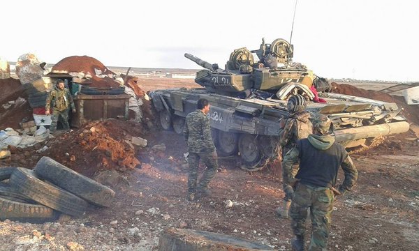 Xe tăng T-90 liên tục bị hạ gục ở Syria: Chuyện gì phải đến đã đến - Thật thảm khốc - Ảnh 2.
