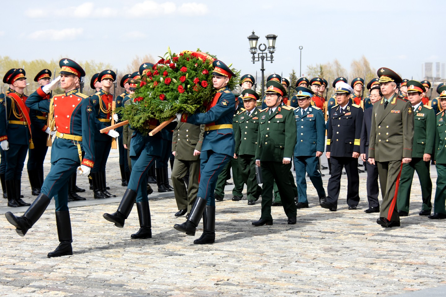 Sĩ quan xe tăng VN ở Học viện mang tên Nguyên soái Saposnikov: Nhiều niềm vui lớn - Ảnh 3. Sĩ quan xe tăng VN ở Học viện mang tên Nguyên soái Saposnikov: Nhiều niềm vui lớn - Ảnh 3.