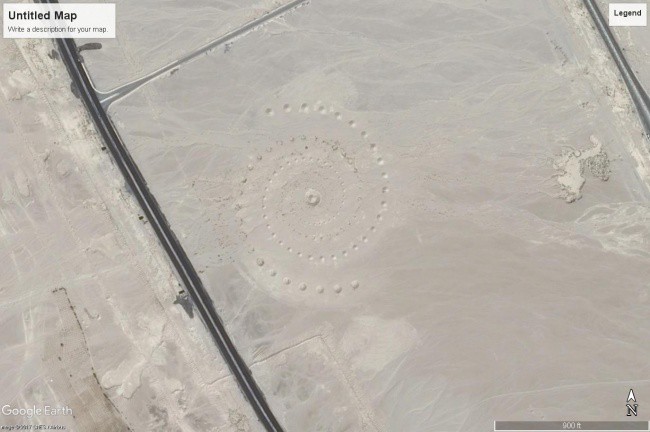 Những cảnh tượng bí ẩn vô tình lọt vào tầm ngắm của Google Earth - Ảnh 16.