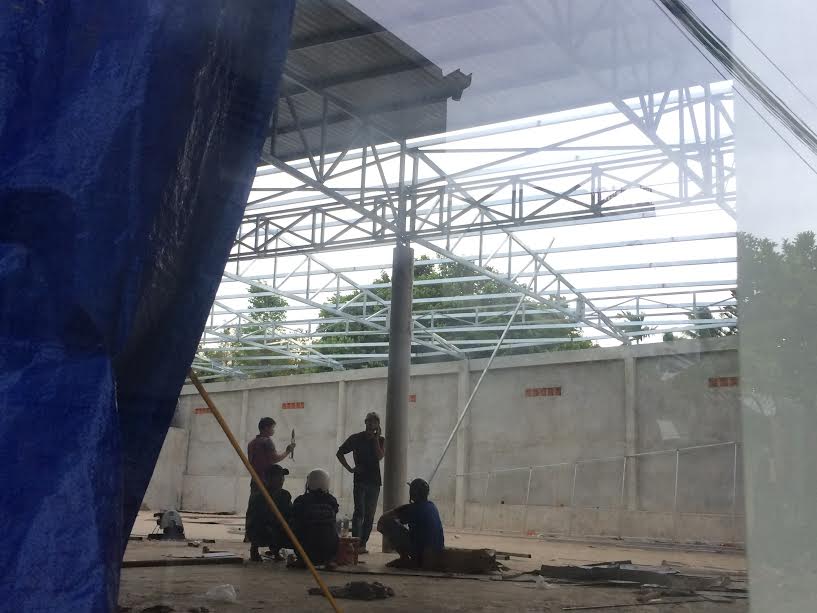 Phó Ban Nội chính tỉnh xây biệt thự bị cưỡng chế, vợ đòi tự tử - Ảnh 3. Phó Ban Nội chính tỉnh xây biệt thự bị cưỡng chế, vợ đòi tự tử - Ảnh 3.