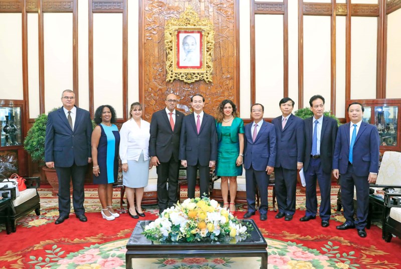 Chủ tịch nước Trần Đại Quang tiếp đại sứ Cuba sáng 28-8 - Ảnh 3. Chủ tịch nước Trần Đại Quang tiếp đại sứ Cuba sáng 28-8 - Ảnh 3.