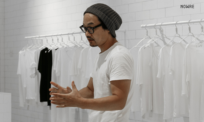 Bắt chước Nhật Bản, Trung Quốc cũng có một shop chỉ bán toàn áo phông trắng sở hữu cái tên kỳ quái: | | - Ảnh 6.