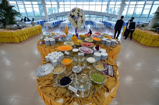 Khám phá bếp ăn phục vụ 3.000 phóng viên ở Trung tâm Báo chí APEC - Ảnh 6.