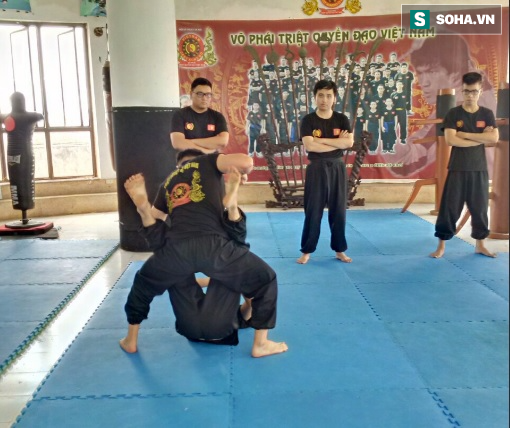 Sức mạnh thật của môn võ Việt chuyên giao thủ với người Trung Quốc - Ảnh 3.