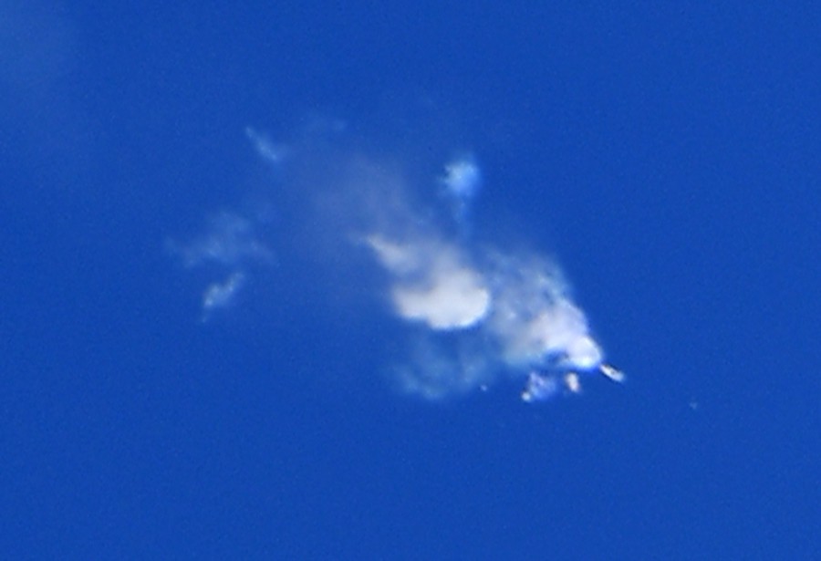Giây phút bàng hoàng ở Trung tâm vũ trụ Nga: Tàu Soyuz gặp tai nạn! - Ảnh 2. Giây phút bàng hoàng ở Trung tâm vũ trụ Nga: Tàu Soyuz gặp tai nạn! - Ảnh 2.