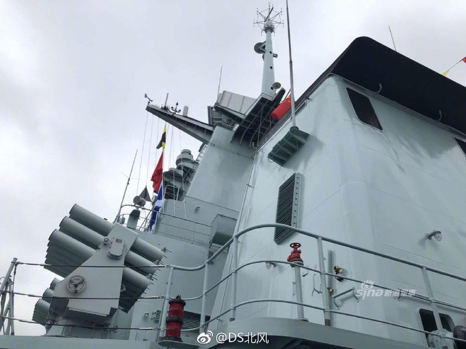Bất ngờ với vũ khí đầy nguy hiểm trên khu trục hạm Thâm Quyến của Trung Quốc sau nâng cấp - Ảnh 10. Bất ngờ với vũ khí đầy nguy hiểm trên khu trục hạm Thâm Quyến của Trung Quốc sau nâng cấp - Ảnh 10.