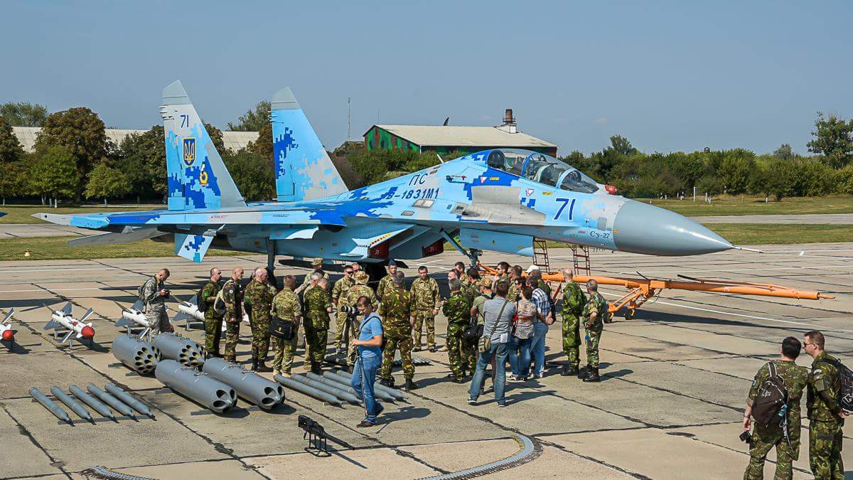 Su-27 Ukraine bắn hạ chiến thuật của Washington: Thế giới sửng sốt - Ảnh 6. Su-27 Ukraine bắn hạ chiến thuật của Washington: Thế giới sửng sốt - Ảnh 6.