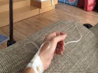 Cứ ốm, sốt, mệt mỏi là truyền dịch - Đừng để chết vì thiếu hiểu biết - Ảnh 1. Cứ ốm, sốt, mệt mỏi là truyền dịch - Đừng để chết vì thiếu hiểu biết - Ảnh 1.