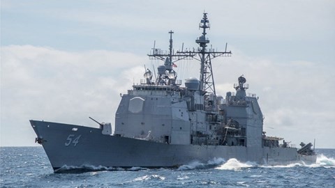 Tàu chiến Mỹ qua eo biển Đài Loan khủng cỡ nào khiến TQ án binh bất động? - Ảnh 1.