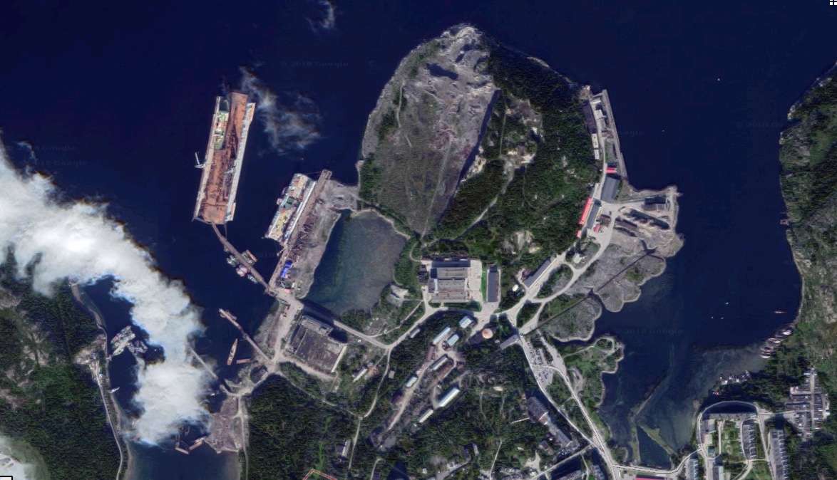 NÓNG: Video mới nhất thảm họa chìm đốc nổi chứa tàu sân bay Kuznetsov Nga - Ảnh 2. NÓNG: Video mới nhất thảm họa chìm đốc nổi chứa tàu sân bay Kuznetsov Nga - Ảnh 2.