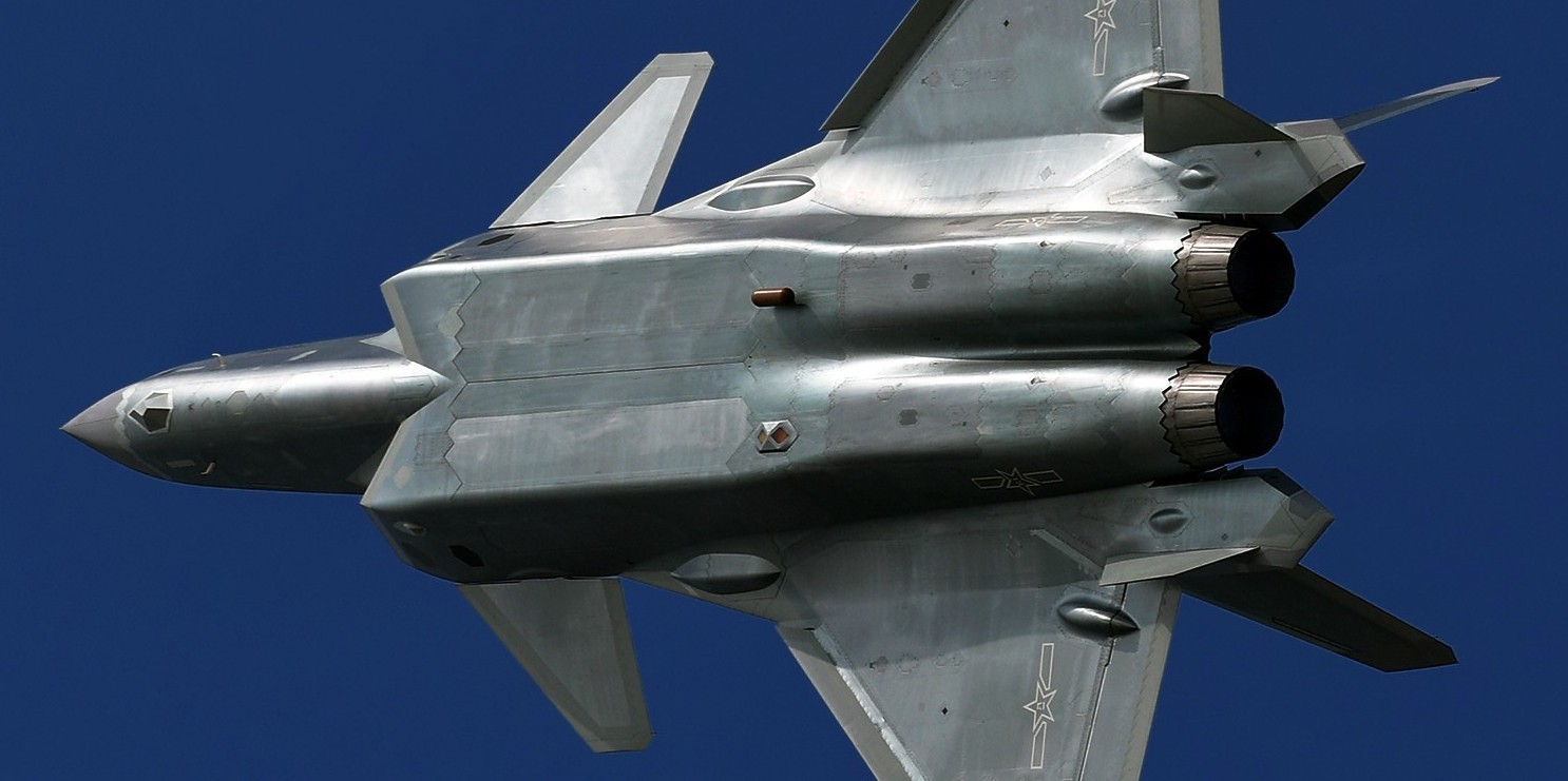 Tiêm kích tàng hình J-20 Trung Quốc: Đáng thất vọng, chưa đủ tuổi để dọa F-22 và F-35 Mỹ - Ảnh 4. Tiêm kích tàng hình J-20 Trung Quốc: Đáng thất vọng, chưa đủ tuổi để dọa F-22 và F-35 Mỹ - Ảnh 4.