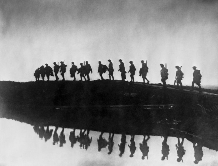 Cuộc sống trong nhà thổ và mảng tối đời sống binh lính thời Thế chiến thứ nhất - Ảnh 3. Cuộc sống trong nhà thổ và mảng tối đời sống binh lính thời Thế chiến thứ nhất - Ảnh 3.