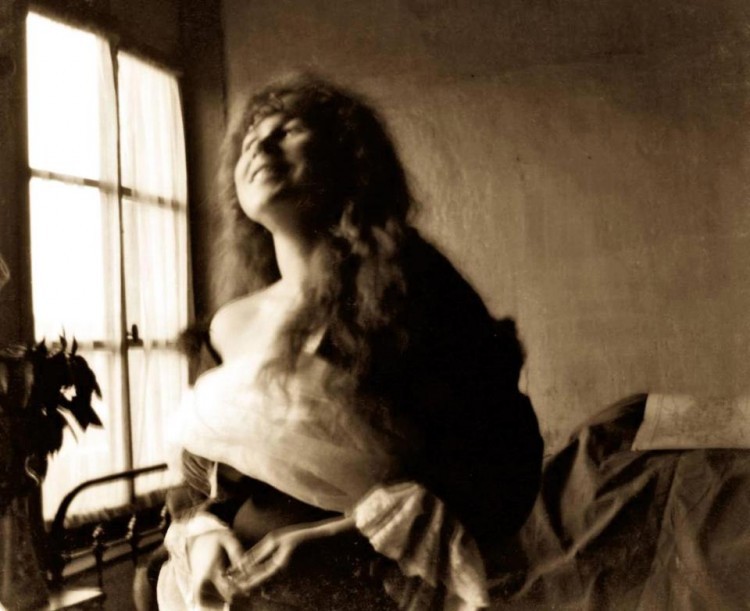 Cuộc sống trong nhà thổ và mảng tối đời sống binh lính thời Thế chiến thứ nhất - Ảnh 8. Cuộc sống trong nhà thổ và mảng tối đời sống binh lính thời Thế chiến thứ nhất - Ảnh 8.